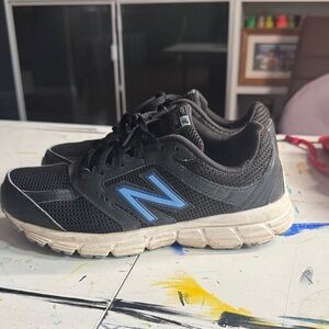 Women’s size 8.5 New Balance TechRide Sneakers